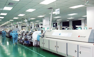 實(shí)力見證，東元雙機(jī)頭風(fēng)冷螺桿在臺(tái)表科技項(xiàng)目中的卓越應(yīng)用